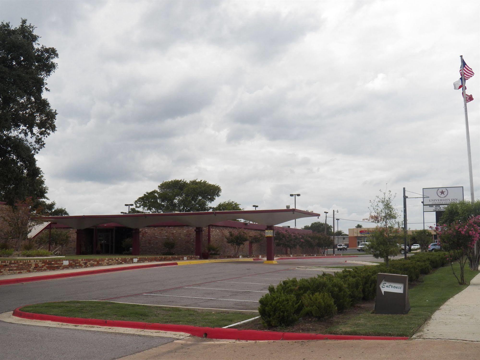 University Inn Bryan Exterior foto